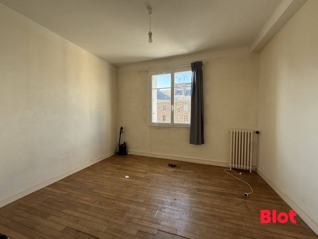 A LOUER - APPARTEMENT RENNES GARE - T2 - 56.32m² — 5