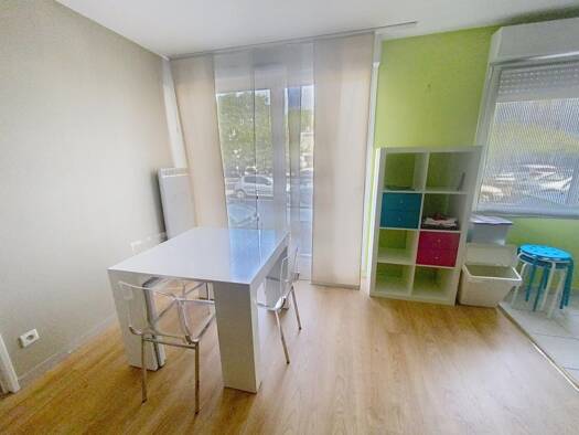 Appartement à louer 704 € 2 pièces 1 chambre 46,6 m² RDC Rabelais-Tonnellé Tours 37000