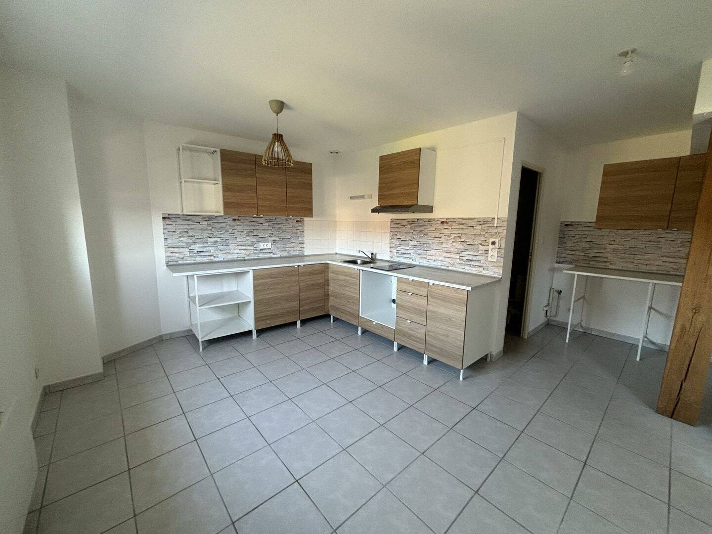 Appartement 1 pièce 44 m² · à Hirson · 43,7 m² · 380 €/mois