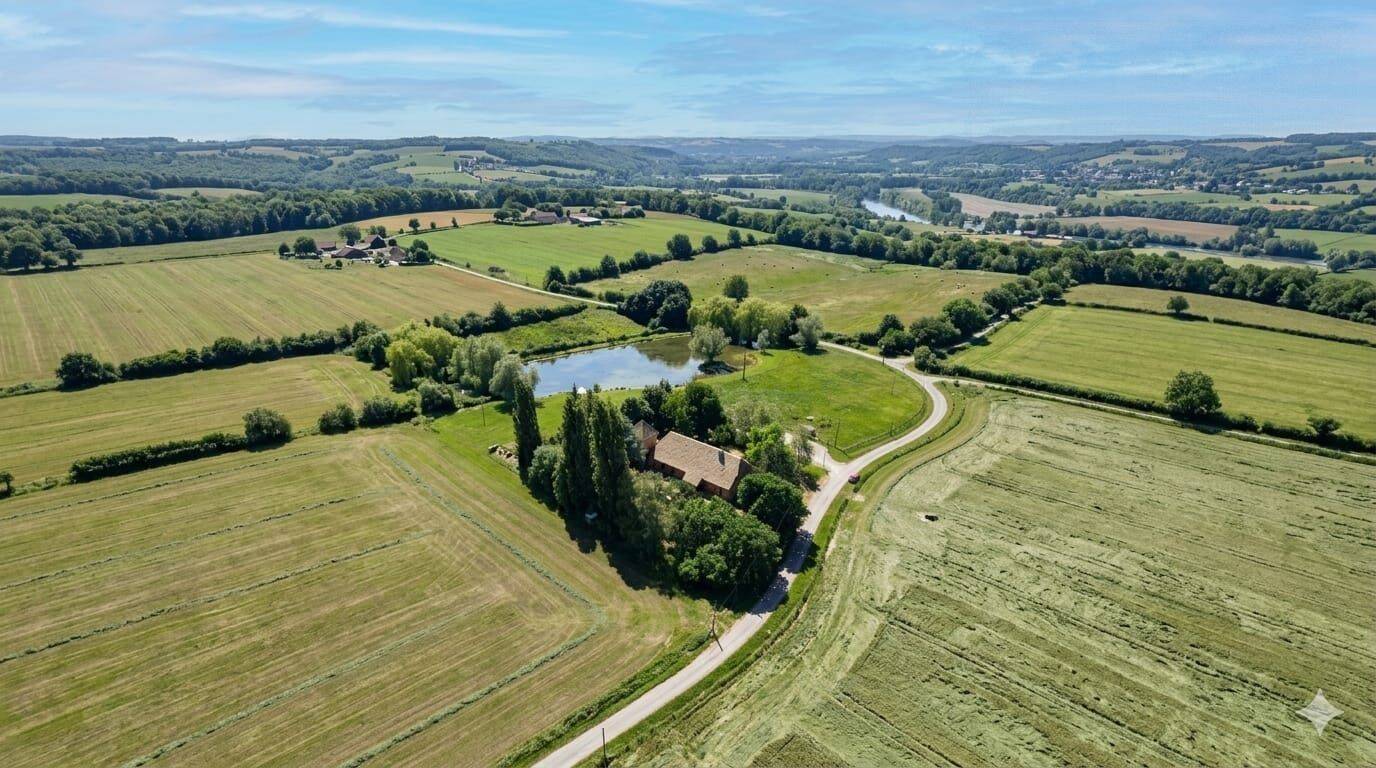 Maison 5 pièces 195 m² · à Saint-Martin-en-Bresse · 195 m² · 553 000 €
