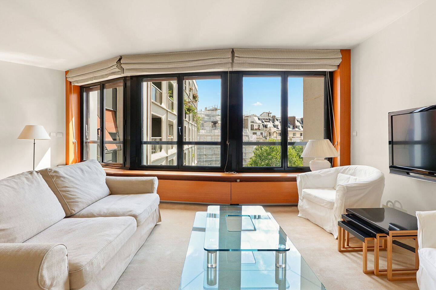 Appartement 2 pièces 65 m² · à Paris 16ème Arrondissement · 65 m² · 3 200 €/mois