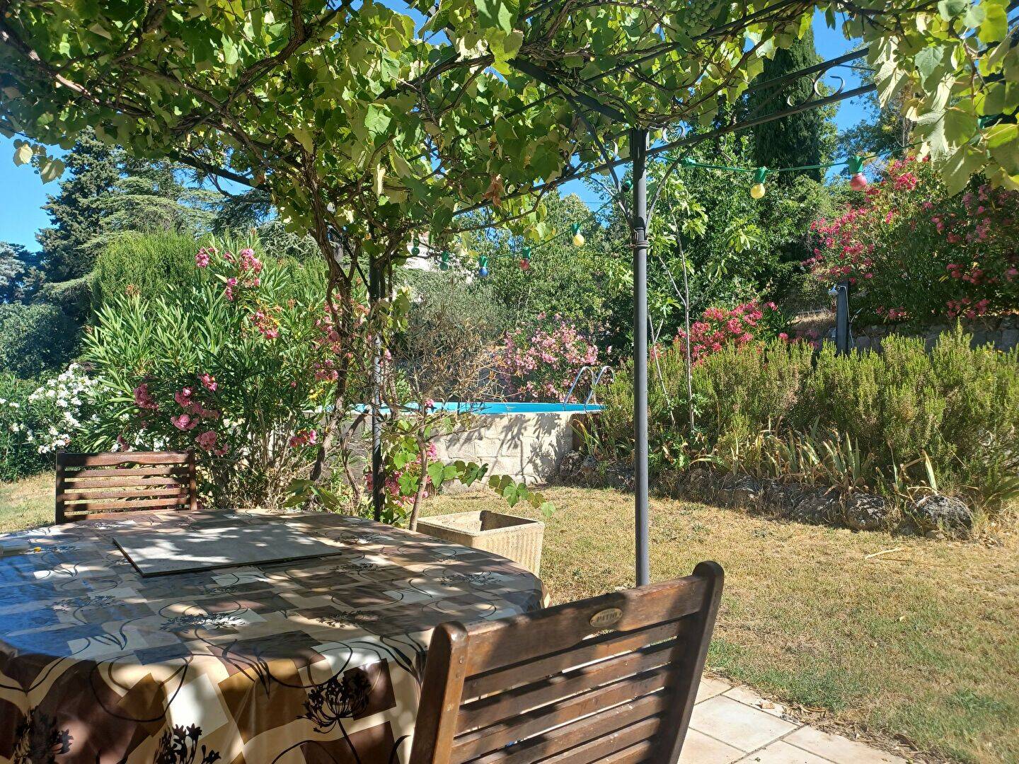 Maison 4 pièces 100 m² · à Flayosc · 100 m² · 394 000 €