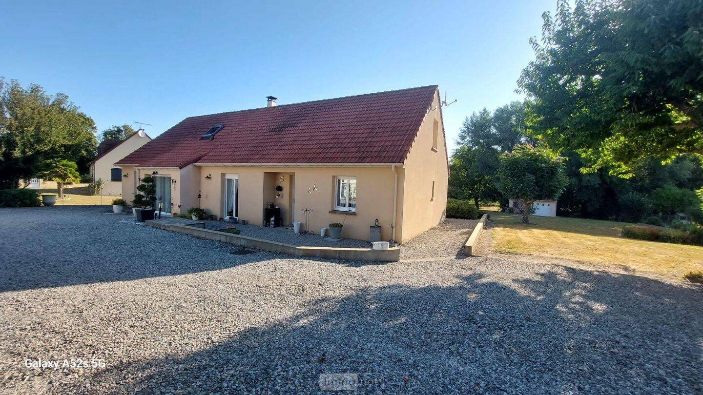 Maison 7 pièces 172 m² · à Nogent-le-Rotrou · 172 m² · 273 000 €