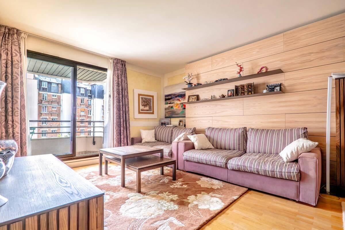 Appartement 3 pièces 68 m² · à Paris 15ème Arrondissement · 68 m² · 675 000 €