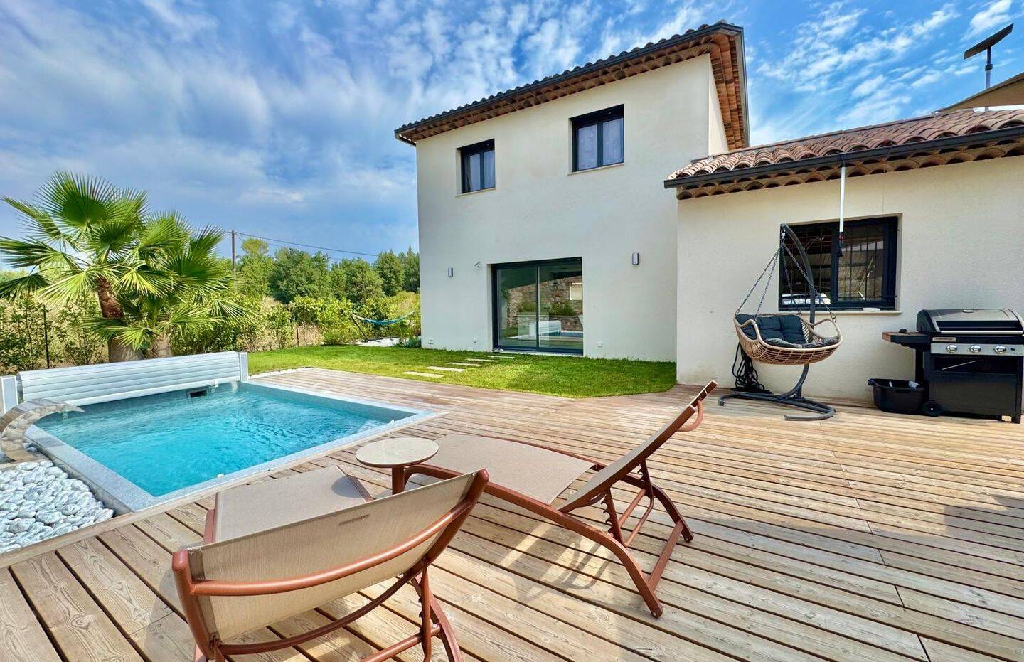 Maison 4 pièces 94 m² · à Saint-Paul-en-Forêt · 93,9 m² · 499 000 €