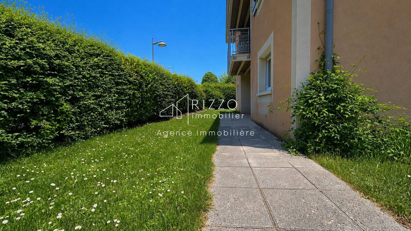 Appartement 3 pièces 77 m² · à Péron · 76,5 m² · 350 000 €