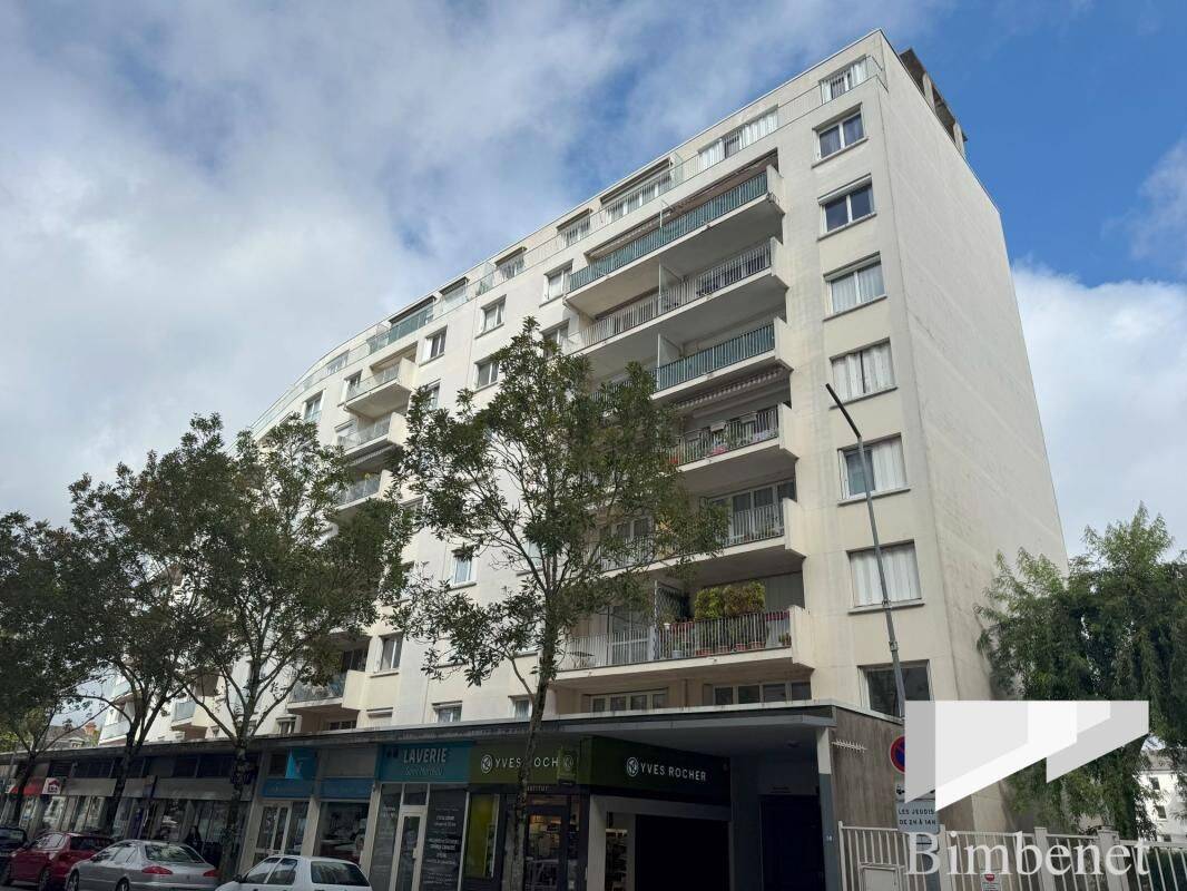 Appartement 3 pièces 65 m² · à Orléans · 65 m² · 140 000 €