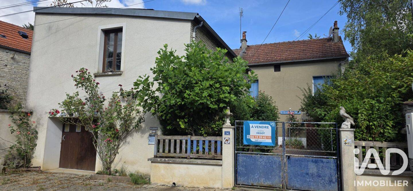 Maison 3 pièces 73 m² · à Cruzy-le-Châtel · 73 m² · 39 500 €