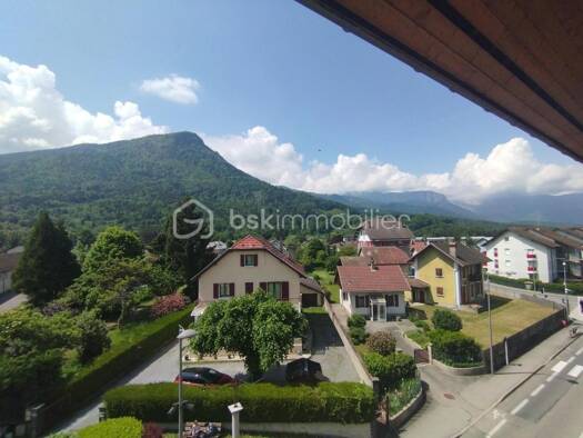 Duplex à vendre 215 000 € 5 pièces 3 chambres 76,3 m² Étage 3/3 Peripherie Faverges-Seythenex 74210