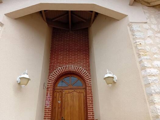 Maison à vendre 349 000 € 7 pièces 5 chambres 199 m² 750 m² de terrain Nord Caussade 82300