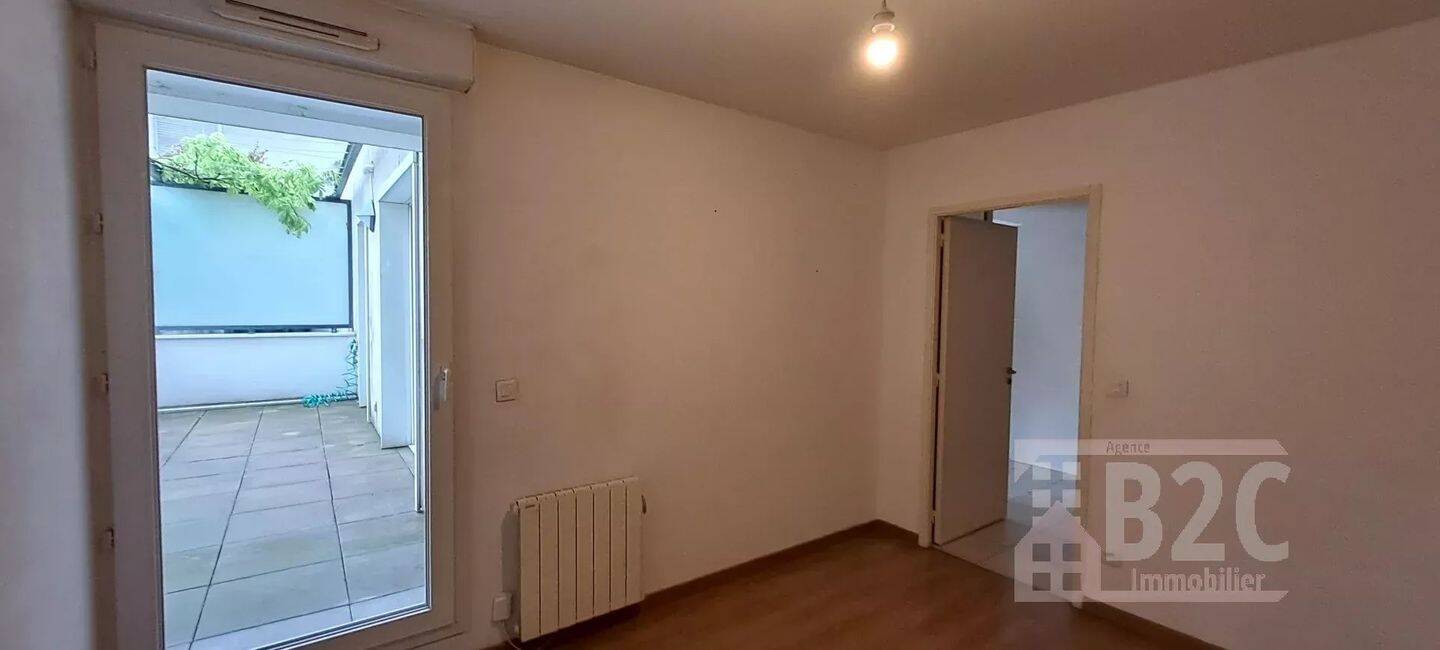 T3 + Terrasse avec Garage — 3