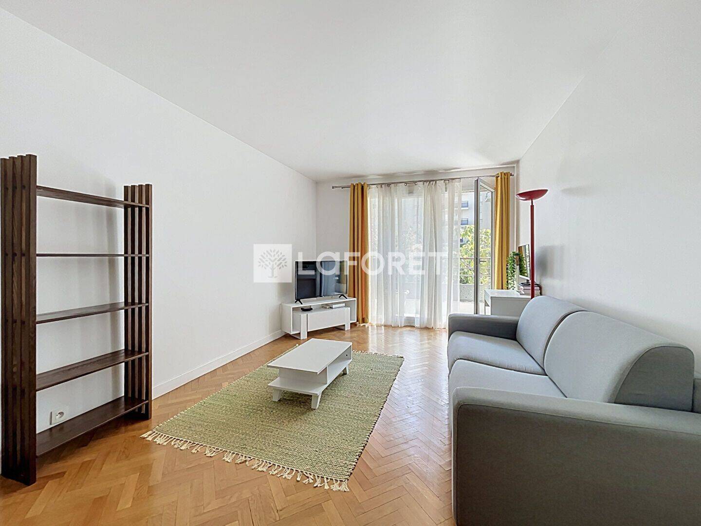 Appartement 2 pièces 47 m² · à Courbevoie · 47,4 m² · 1 550 €