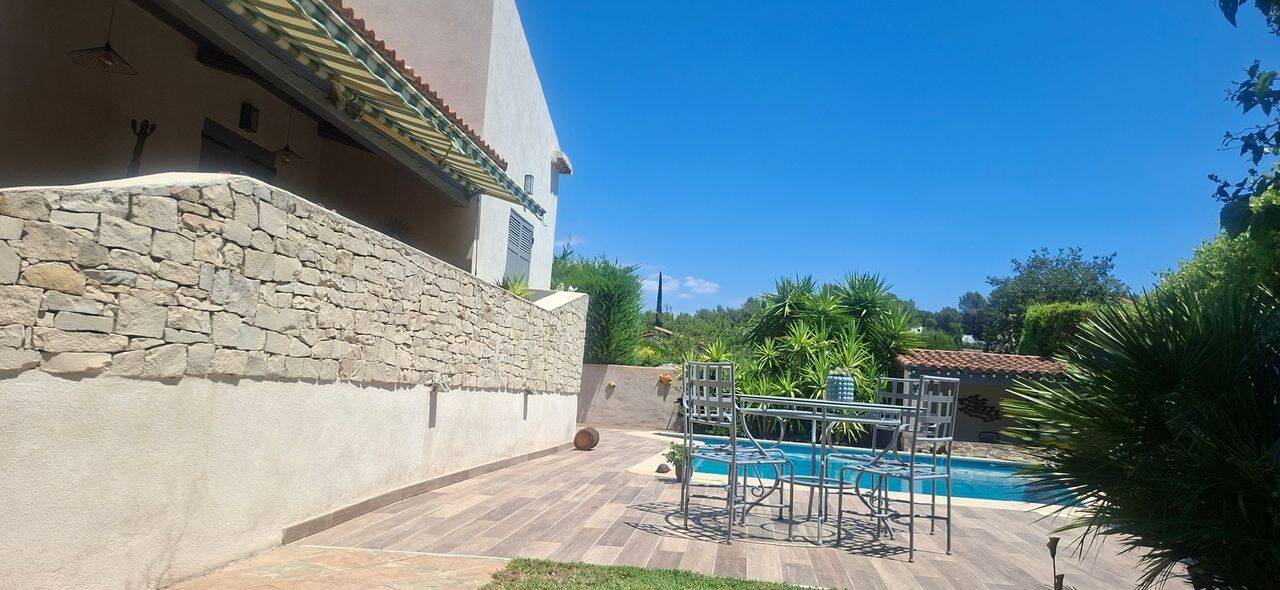 Maison 2 pièces 25 m² · à Aubagne · 25 m² · 700 €