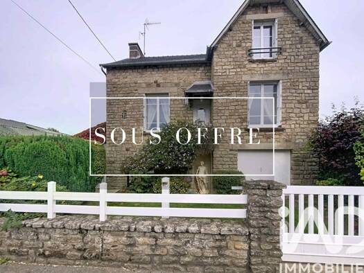 Maison à vendre 164 300 € 5 pièces 4 chambres 143 m² 1 059 m² de terrain Rohan 56580