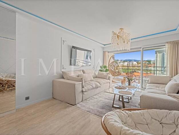 Appartement à vendre 969 000 € 3 pièces 2 chambres 95,3 m² Étage 3/5 Petit Juas Cannes 06400
