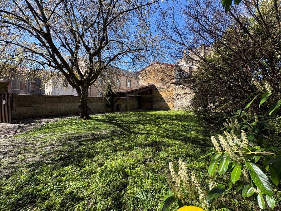 Appartement 5 pièces 210 m² · à Bar-le-Duc · 210 m² · 138 000 €