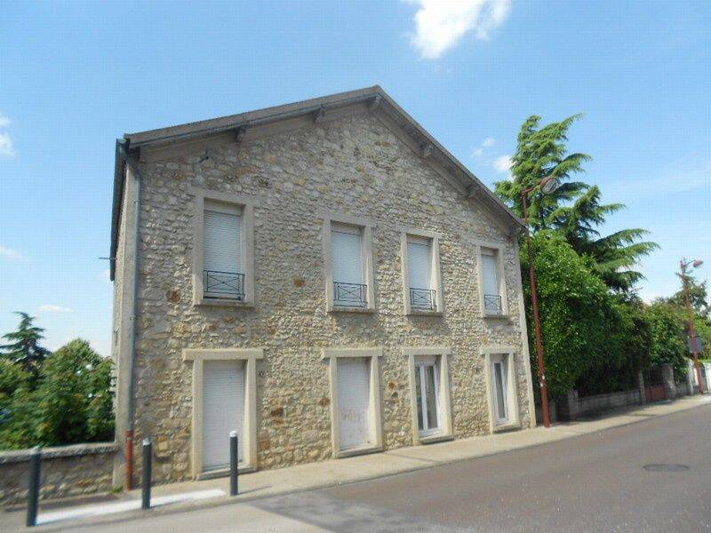 Appartement 2 pièces 23 m² · à Vert-Saint-Denis · 22,8 m² · 589 €/mois