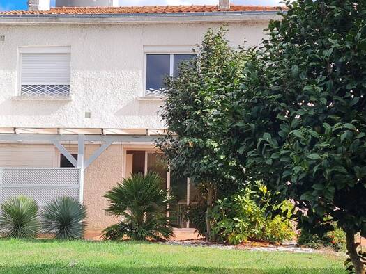 Colocation à louer 395 € 11 m² RDC/2 disponible dès maintenant Liberté La Roche-sur-Yon 85000