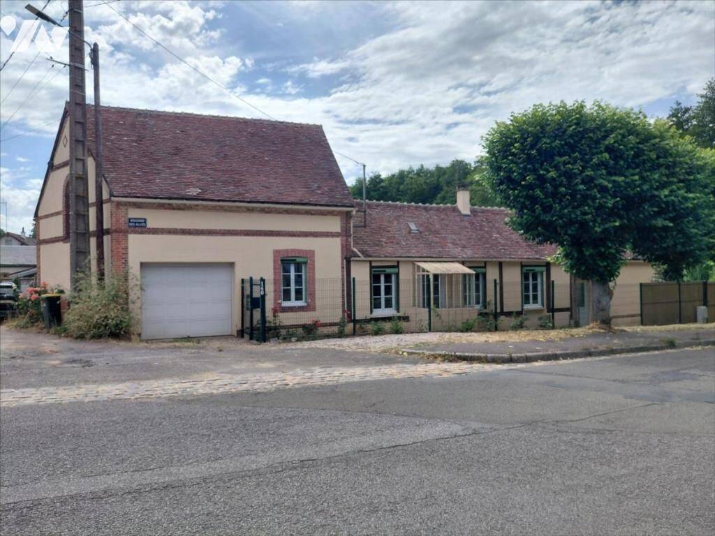 Maison 4 pièces 92 m² · à Breteuil · 92 m² · 122 000 €