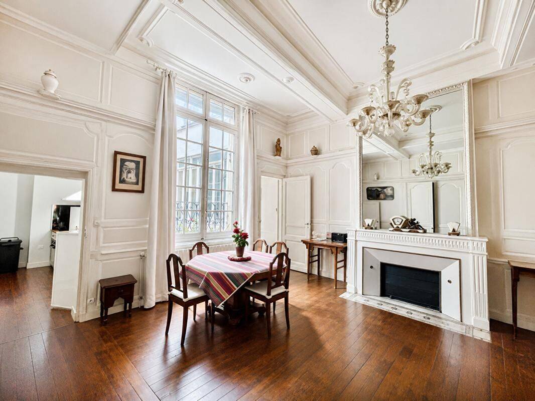 Appartement 4 pièces 100 m² · à Bordeaux · 100 m² · 599 900 €