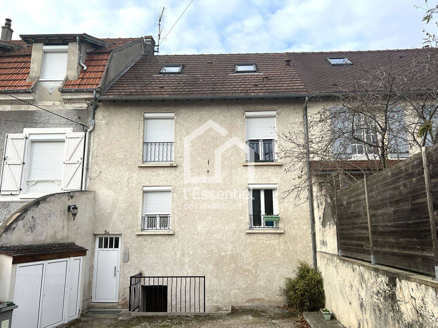 Appartement 1 pièce 12 m² · à Chanteloup-les-Vignes · 12,3 m² · 460 €
