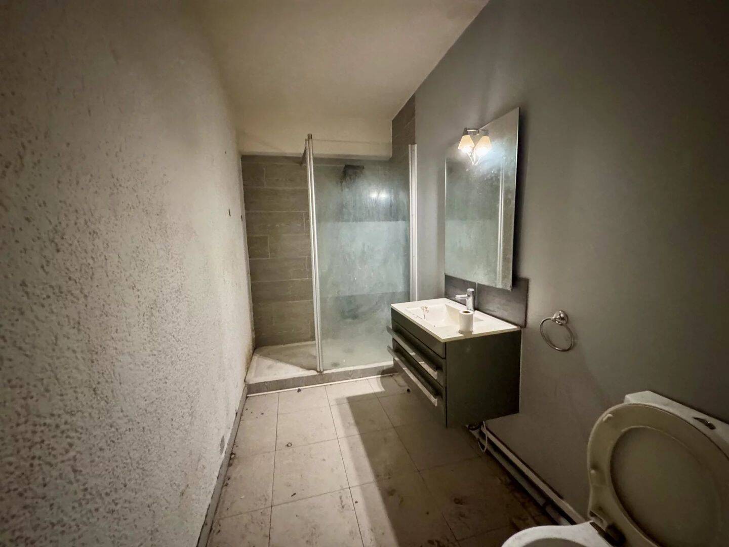 Appartement 1 pièce 26 m² · à Le Cannet · 26,2 m² · 80 000 €