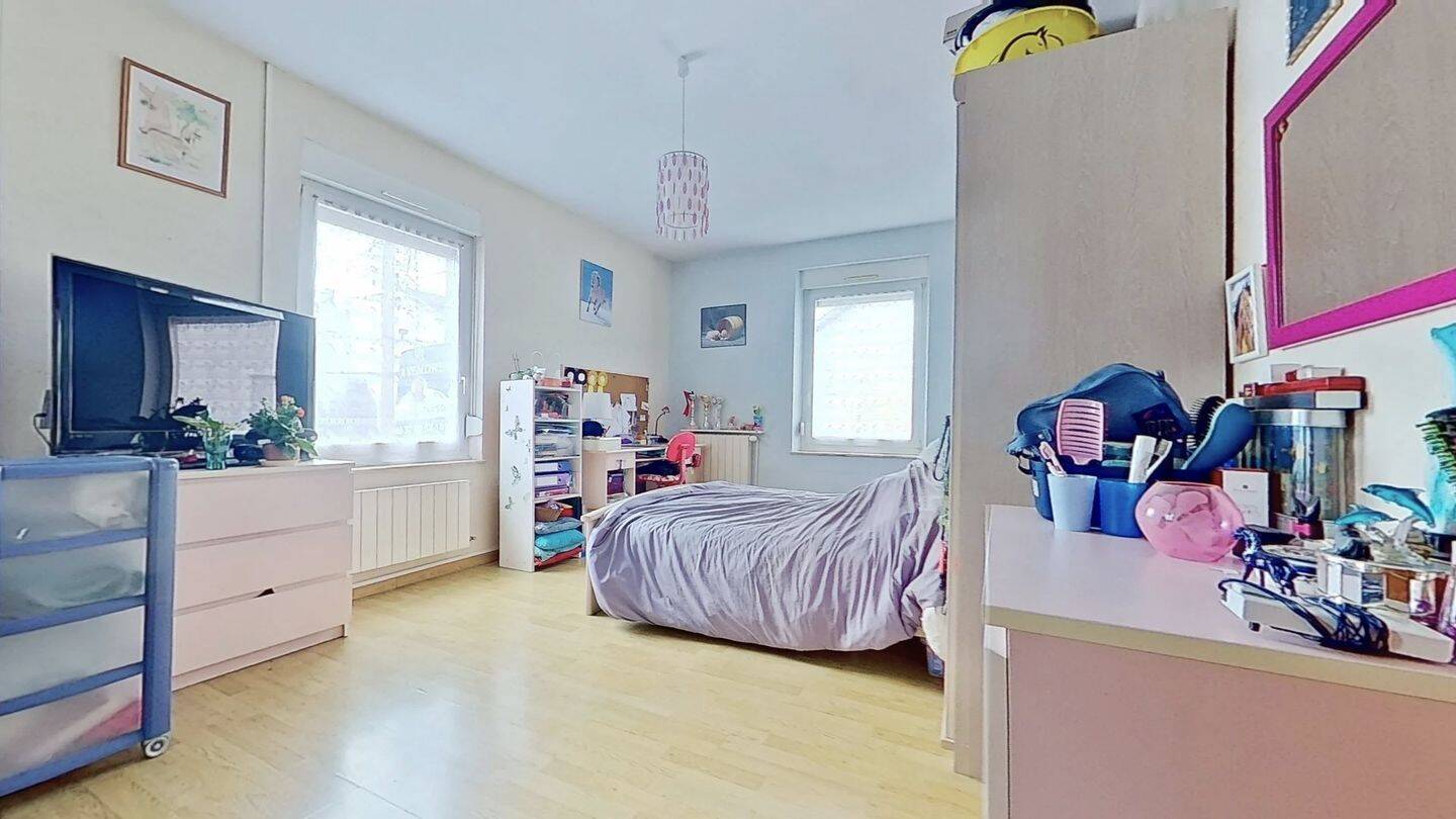 Maison 6 pièces 125 m² · à Yutz · 125 m² · 250 000 €