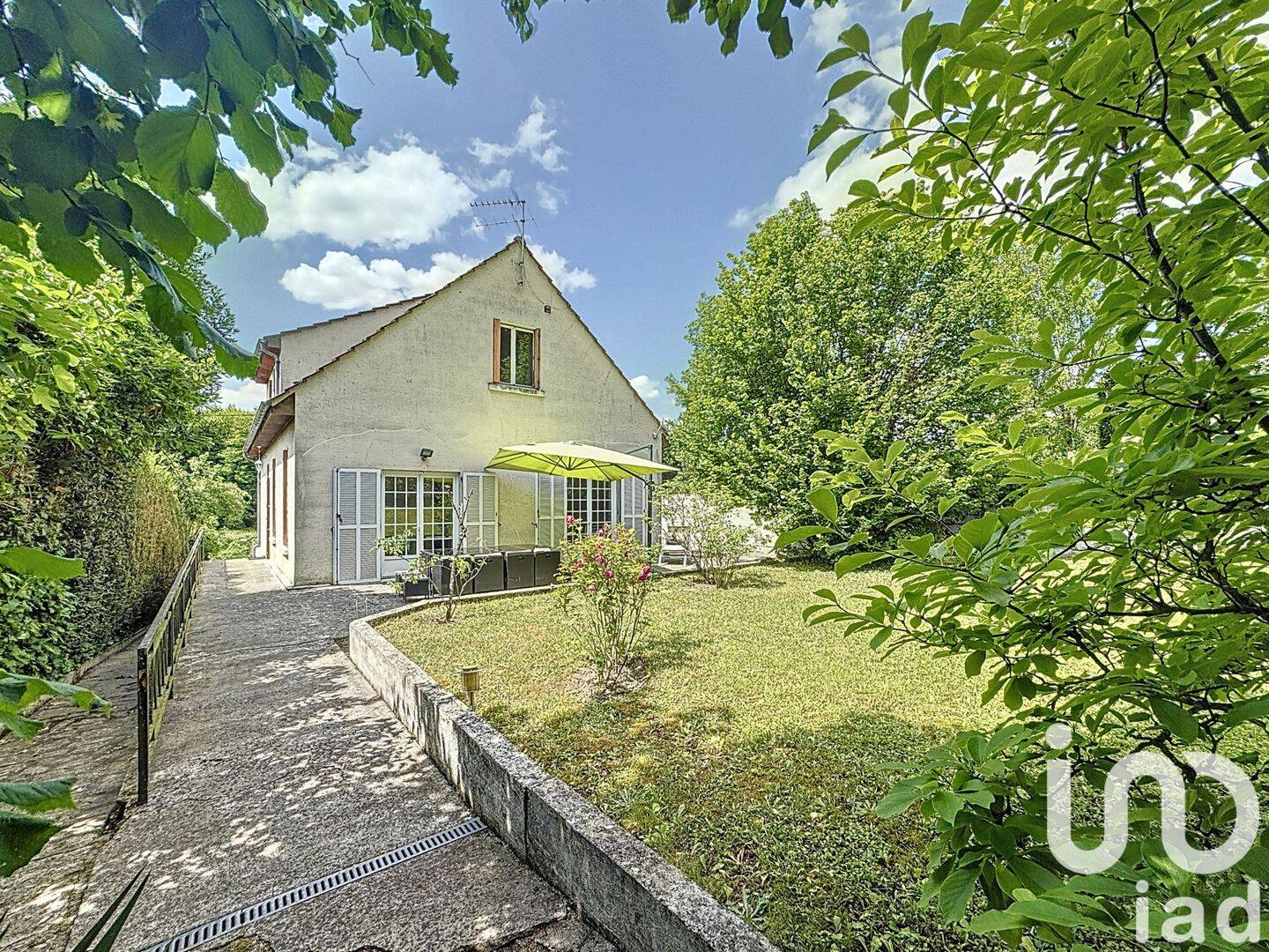Maison 8 pièces 165 m² · à Meaux · 165 m² · 415 000 €