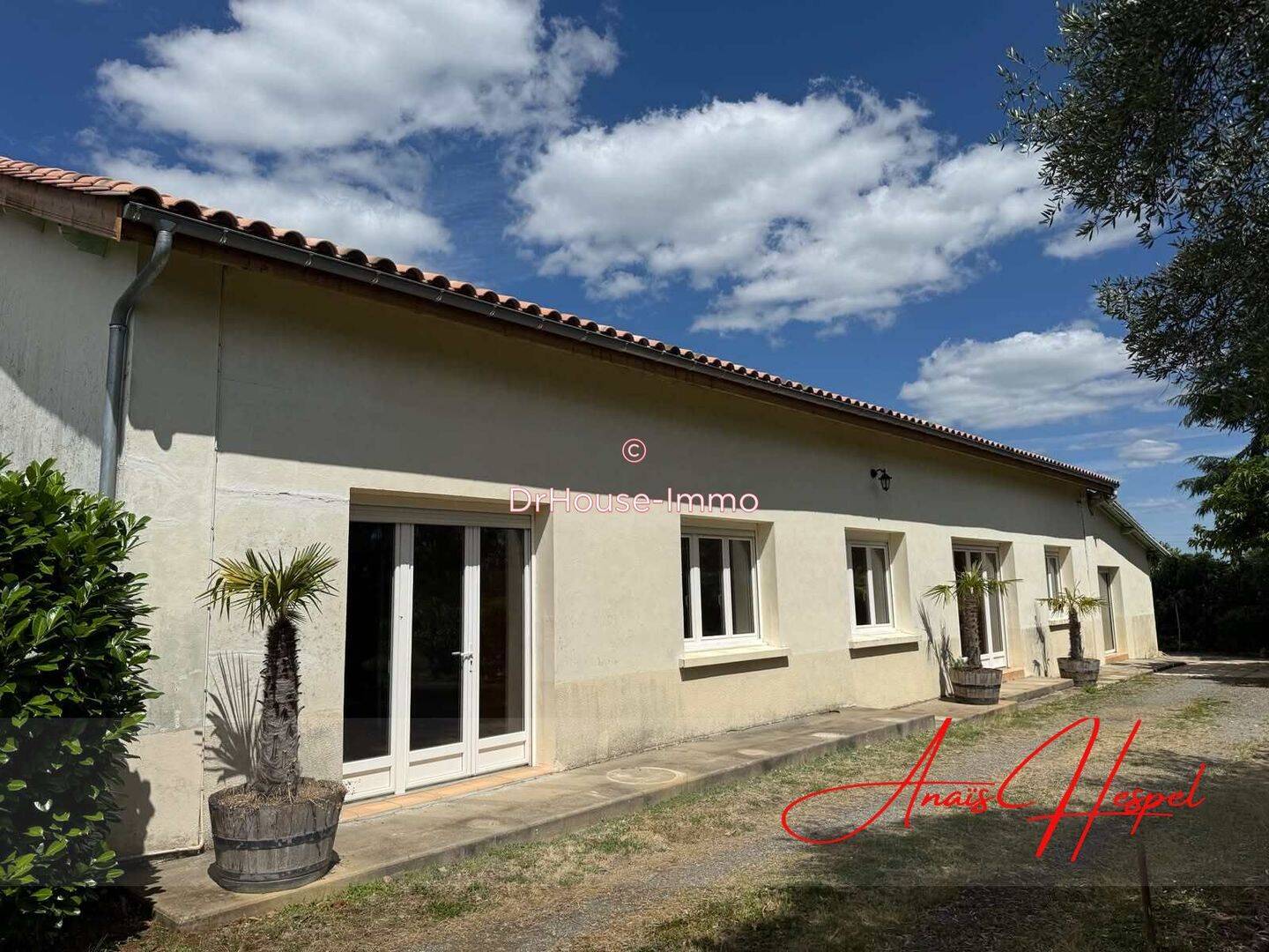 Maison 5 pièces 139 m² · à Sauveterre-de-Guyenne · 139 m² · 220 000 €