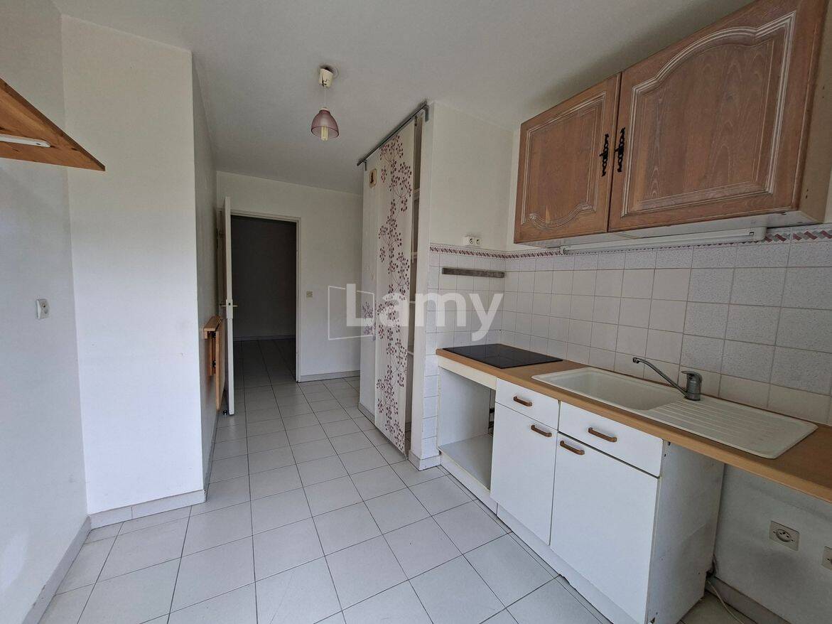 Appartement 3 pièces 75 m² · à Nice · 75 m² · 1 221 €