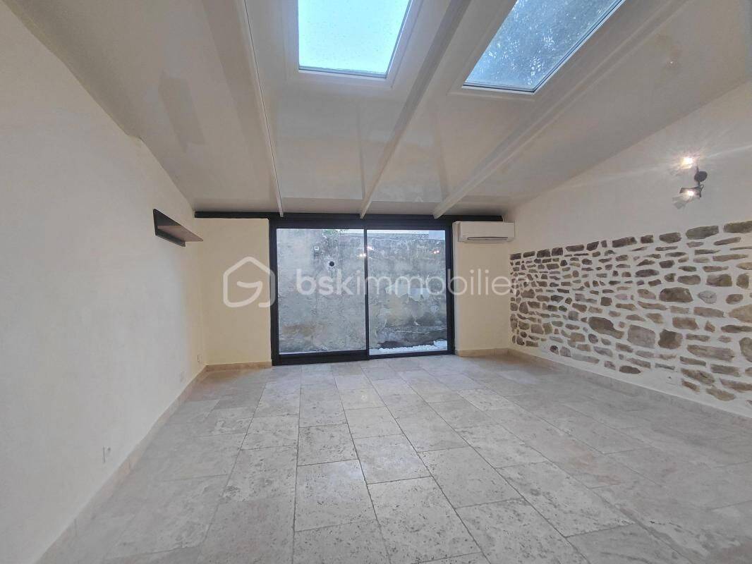Maison 5 pièces 89 m² · à Sarrians · 89 m² · 1 082 €/mois