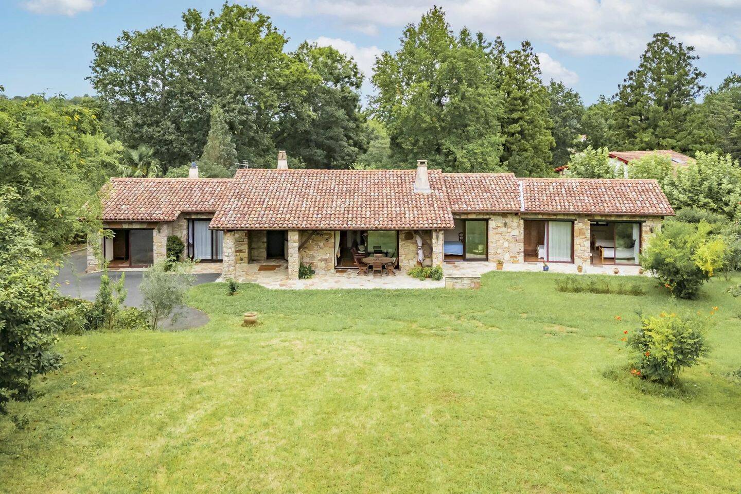 Maison 7 pièces 164 m² · à Ascain · 164 m² · 945 000 €