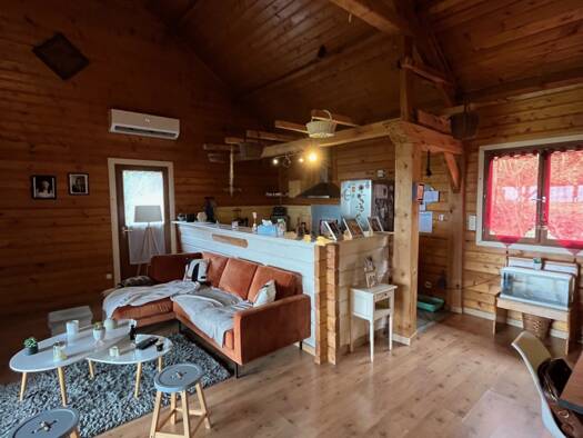 Maison à vendre 198 000 € 5 pièces 4 chambres 130 m² 2 180 m² de terrain Juillac 19350