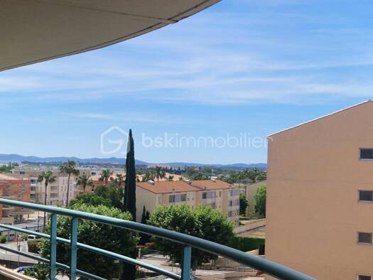 Appartement à vendre 550 000 € 4 pièces 3 chambres 108 m² Étage 6/6 Olbius Riquier-Nartettes Hyères 83400