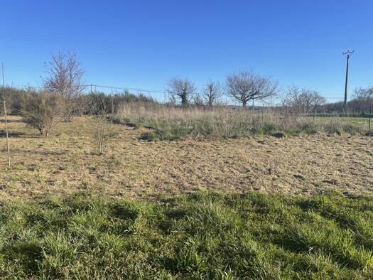 Terrain constructible à vendre 30 000 € 1 691 m² de terrain Galgan 12220