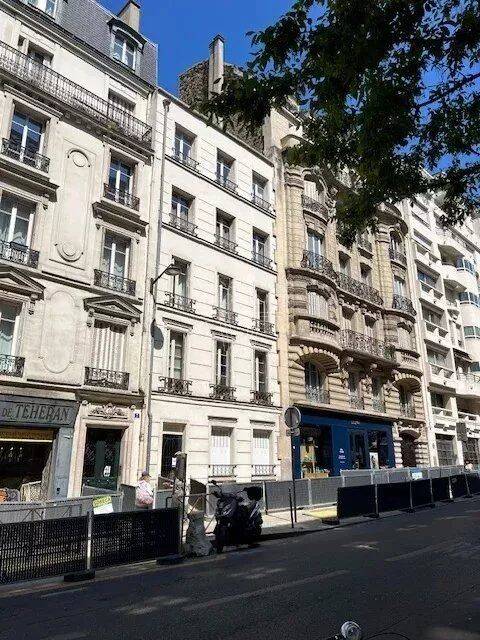 Appartement 1 pièce 30 m² · à Paris 16ème Arrondissement · 30 m² · 400 000 €