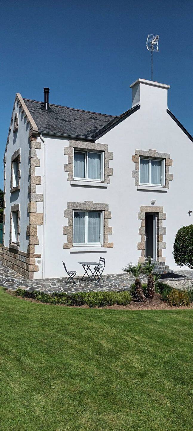 Maison 5 pièces 108 m² · à Coat-Méal · 108 m² · 378 000 €