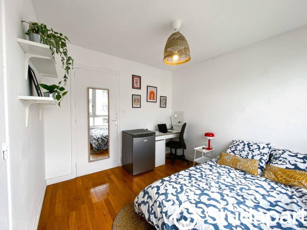 1 pièce 67 m² · à Lyon 7ème Arrondissement · 67 m² · 620 €