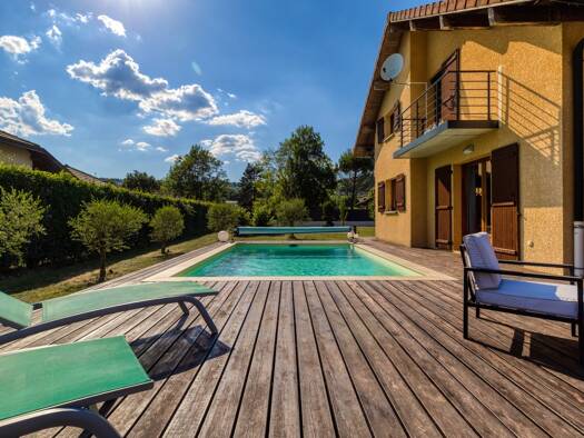 Maison à vendre 450 000 € 5 pièces 4 chambres 151 m² 900 m² de terrain Saint-Pierre-de-Curtille 73310