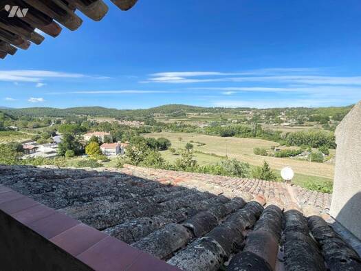 Maison à vendre 231 400 € 10 pièces 8 chambres 320 m² Beaumont-de-Pertuis 84120