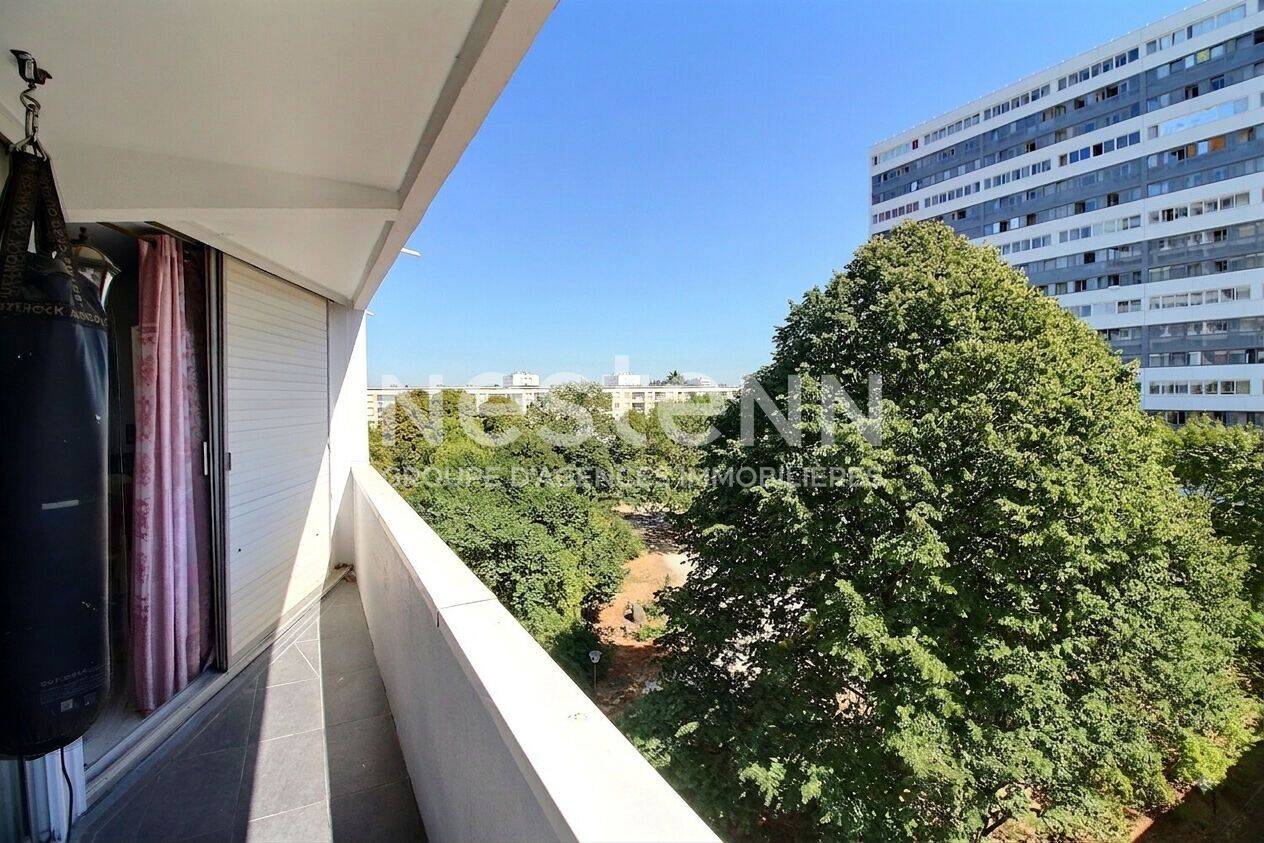 Appartement 4 pièces 75 m² · à Massy · 74,7 m² · 223 000 €