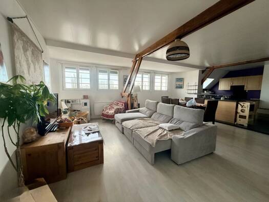 Appartement à vendre 159 500 € 3 pièces 2 chambres 75,7 m² 2ème étage Duclair 76480