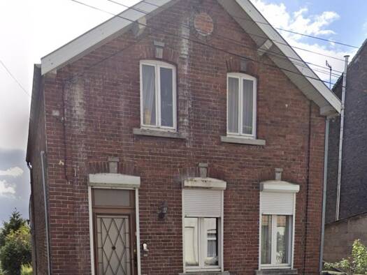 Maison à vendre 49 500 € 3 pièces 2 chambres 71 m² 400 m² de terrain Montplaisir-Sous Le Bois-Douzies-Faubourg Saint Quentin Maubeuge 59600