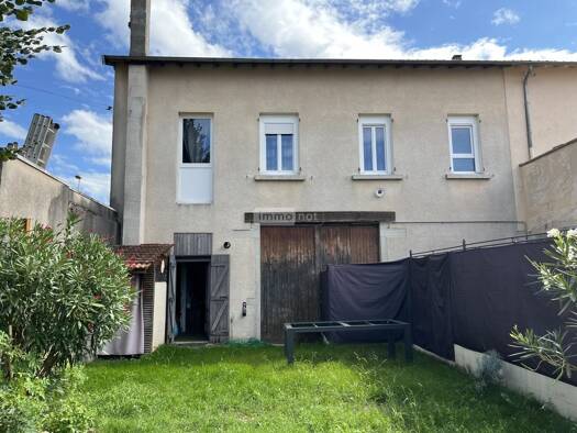 Duplex à vendre 230 000 € 4 pièces 3 chambres 86,4 m² RDC Meximieux 01800