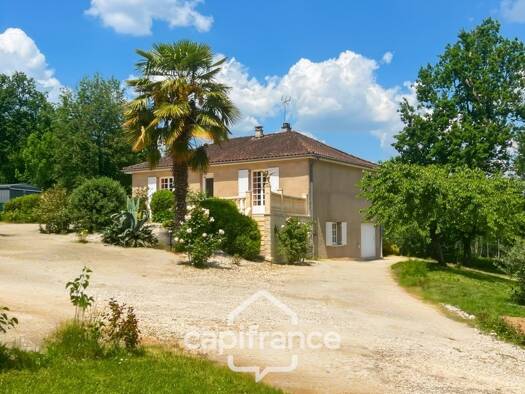 Maison à vendre 220 000 € 4 pièces 3 chambres 103 m² 2 750 m² de terrain Eyliac 24330