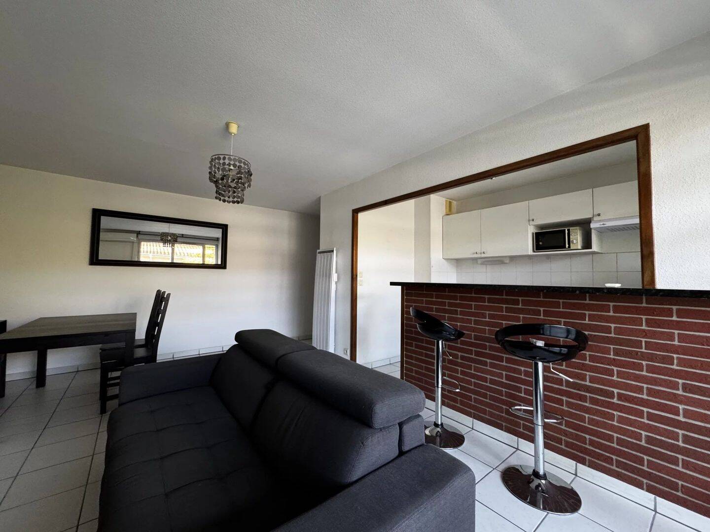 Appartement 2 pièces 49 m² · à Toulouse · 48,6 m² · 901 €/mois