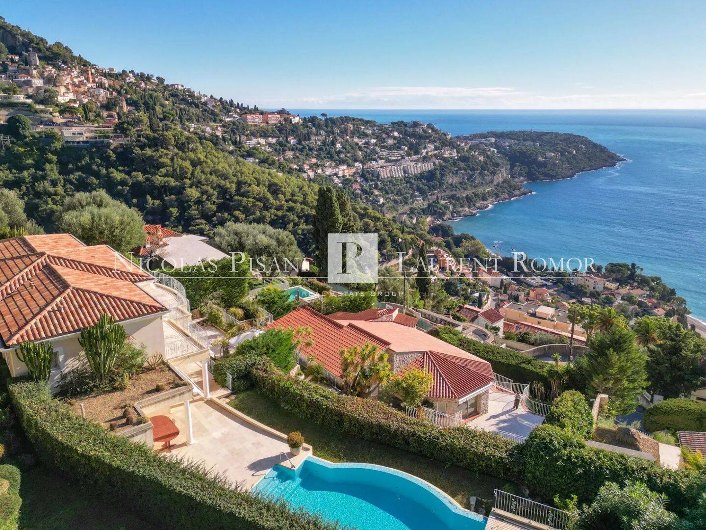 Maison 4 pièces 250 m² · à Roquebrune-Cap-Martin · 250 m² · 2 950 000 €
