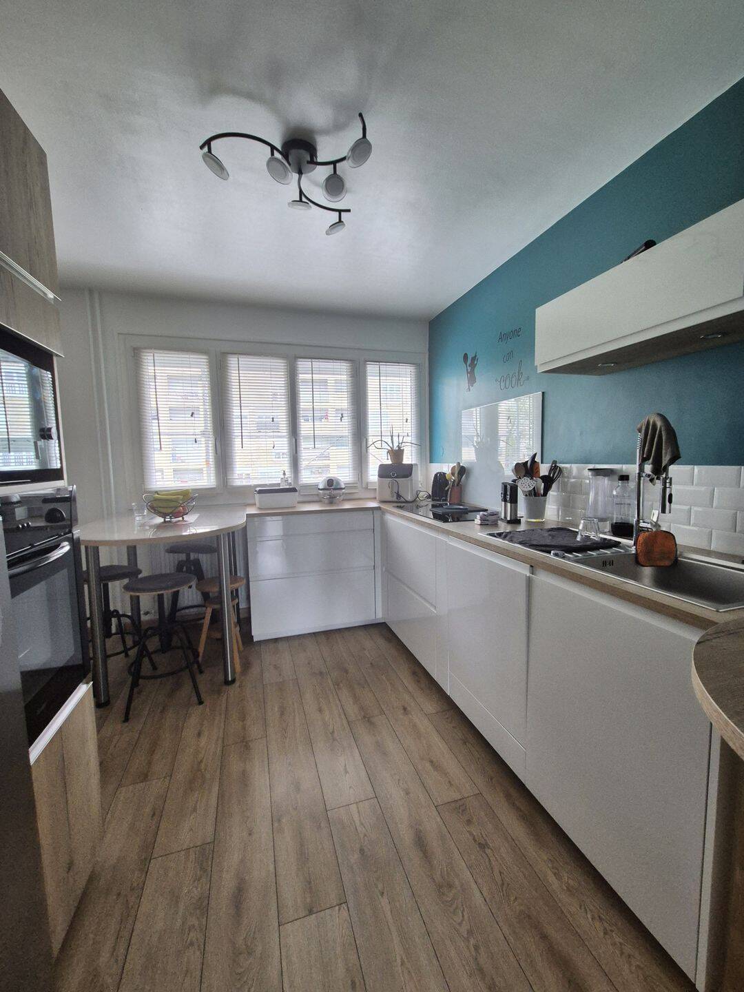 Appartement 5 pièces 98 m² · à Mâcon · 97,9 m² · 168 000 €