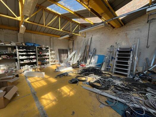 Local commercial à vendre 264 136 € 270 m² de surface de vente Centre Ville Amiens 80000