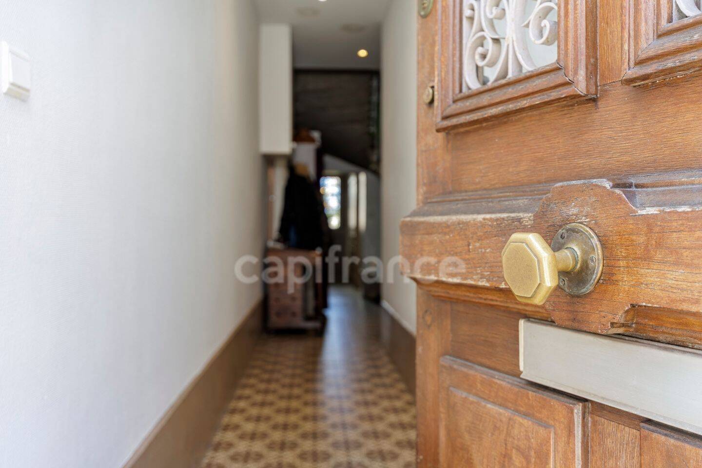 Maison 7 pièces 170 m² · à Divonne-les-Bains · 170 m² · 980 000 €